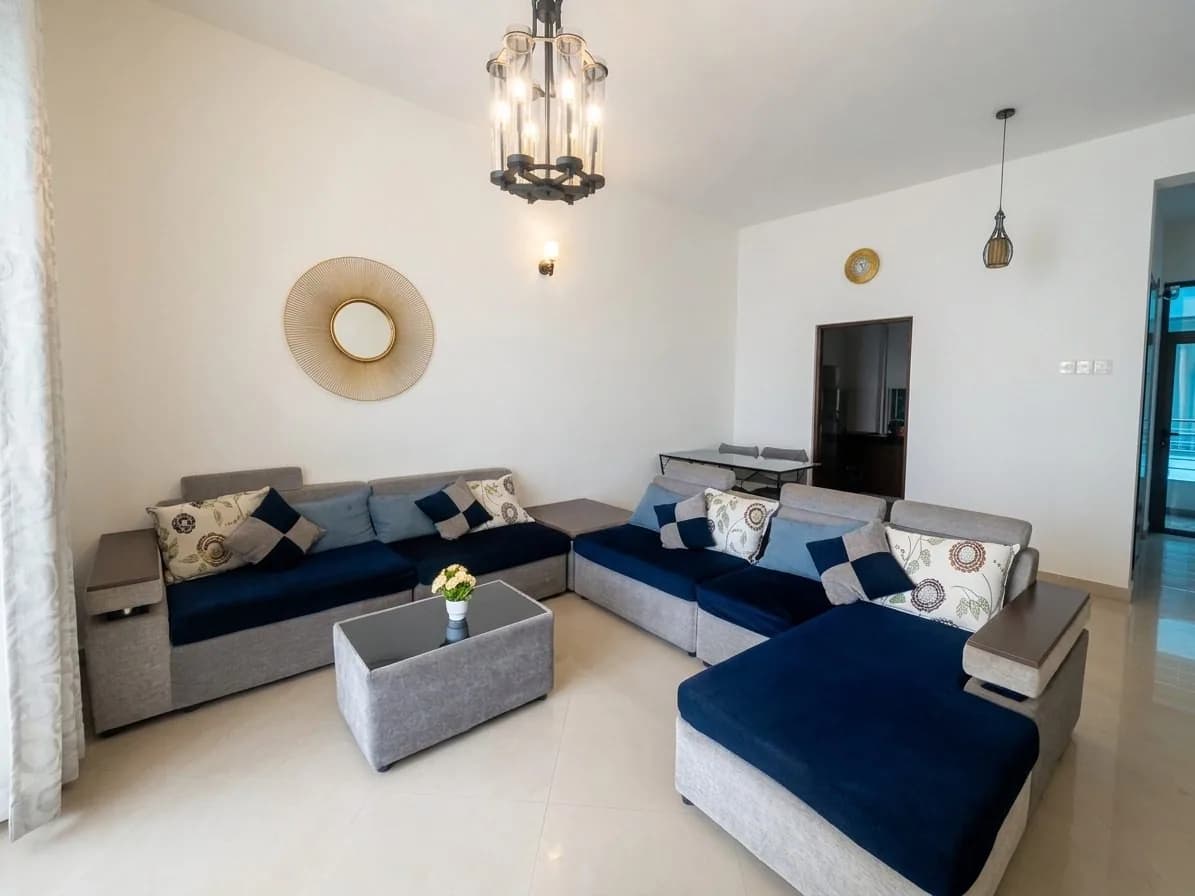 FULLY FURNISHED,FULLY AIRCONDITIONED APT WELLAWATTE 40MN